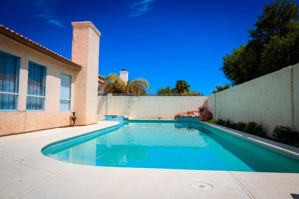 Luxury 1900 Sq Ft House Huge 46 Ft Pool & Hot Spa Las Vegas Exterior photo