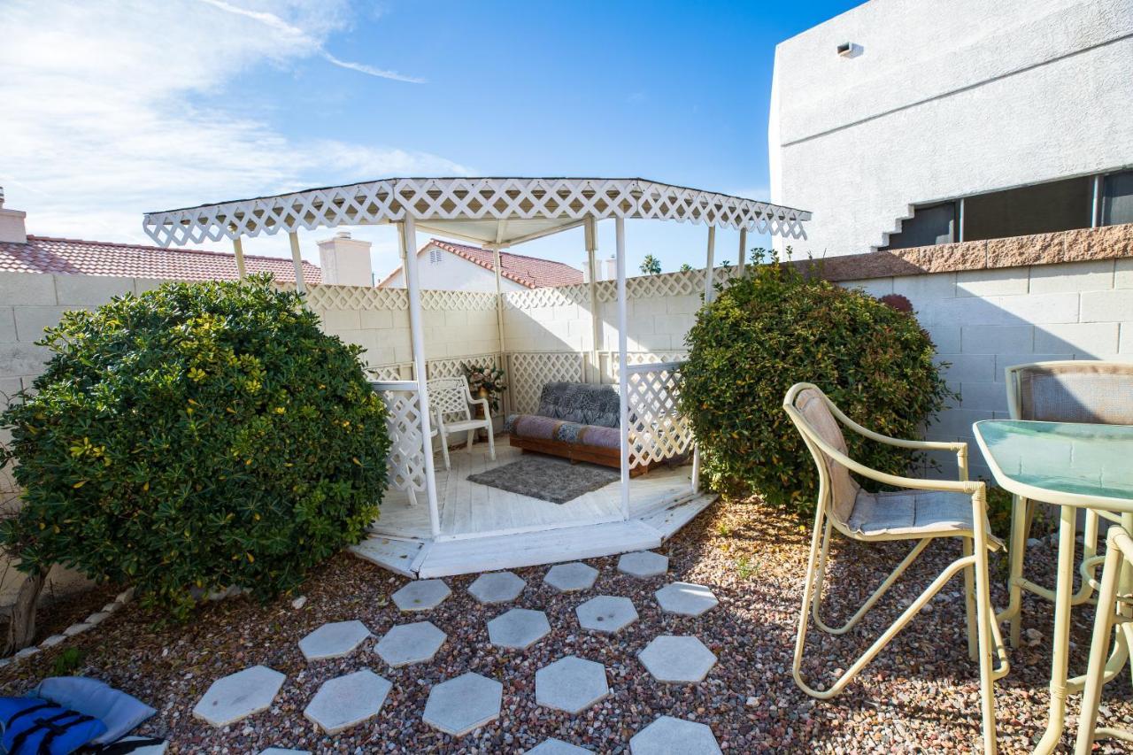 Luxury 1900 Sq Ft House Huge 46 Ft Pool & Hot Spa Las Vegas Exterior photo